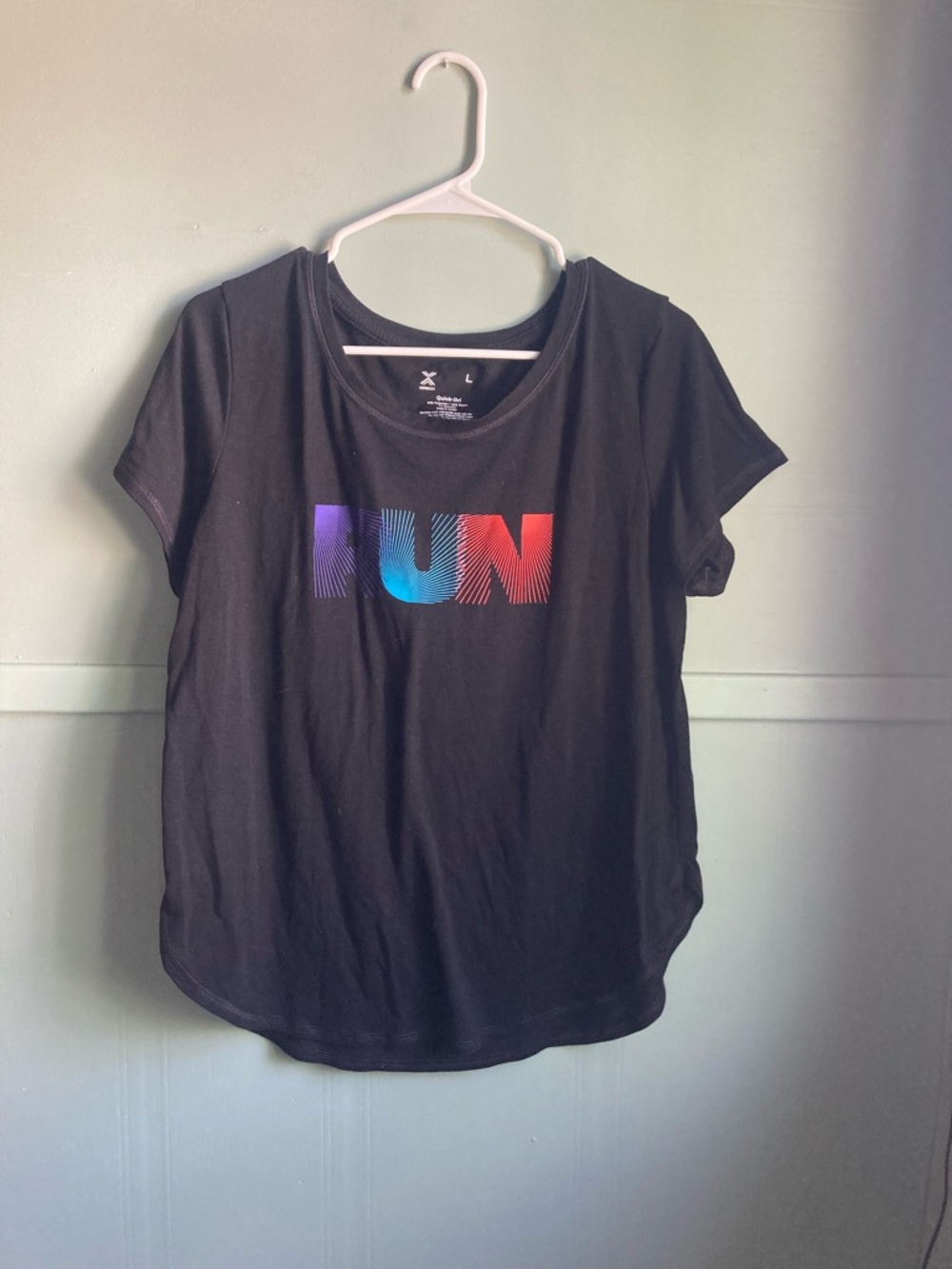 Xersion Black “RUN” Athletic Quick-Dri Tee with Purple Blue and Red Size Large